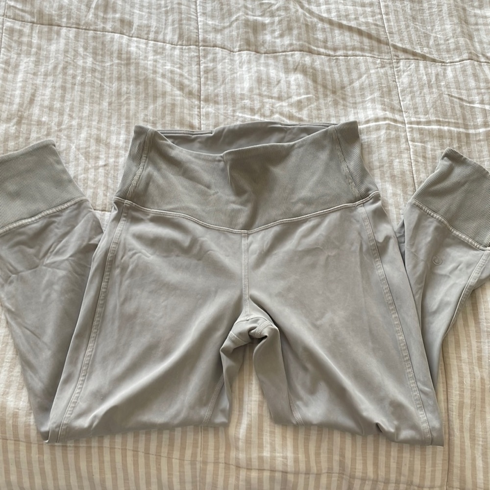 Lululemon cropped legging